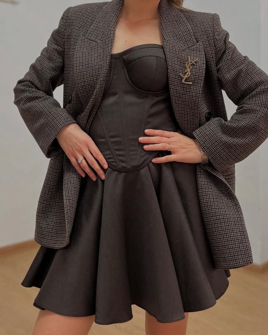 Oana Nutu muse look 1