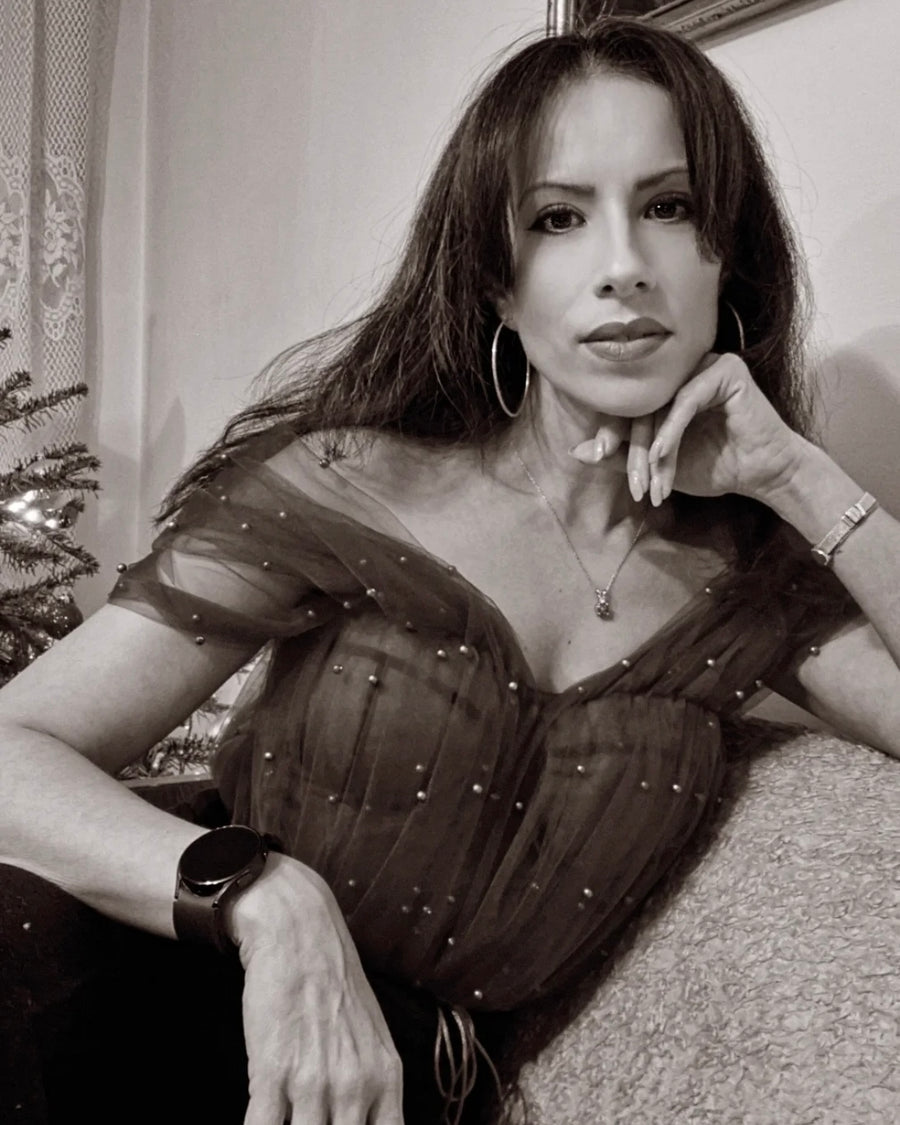 Oana Nutu muse look 1