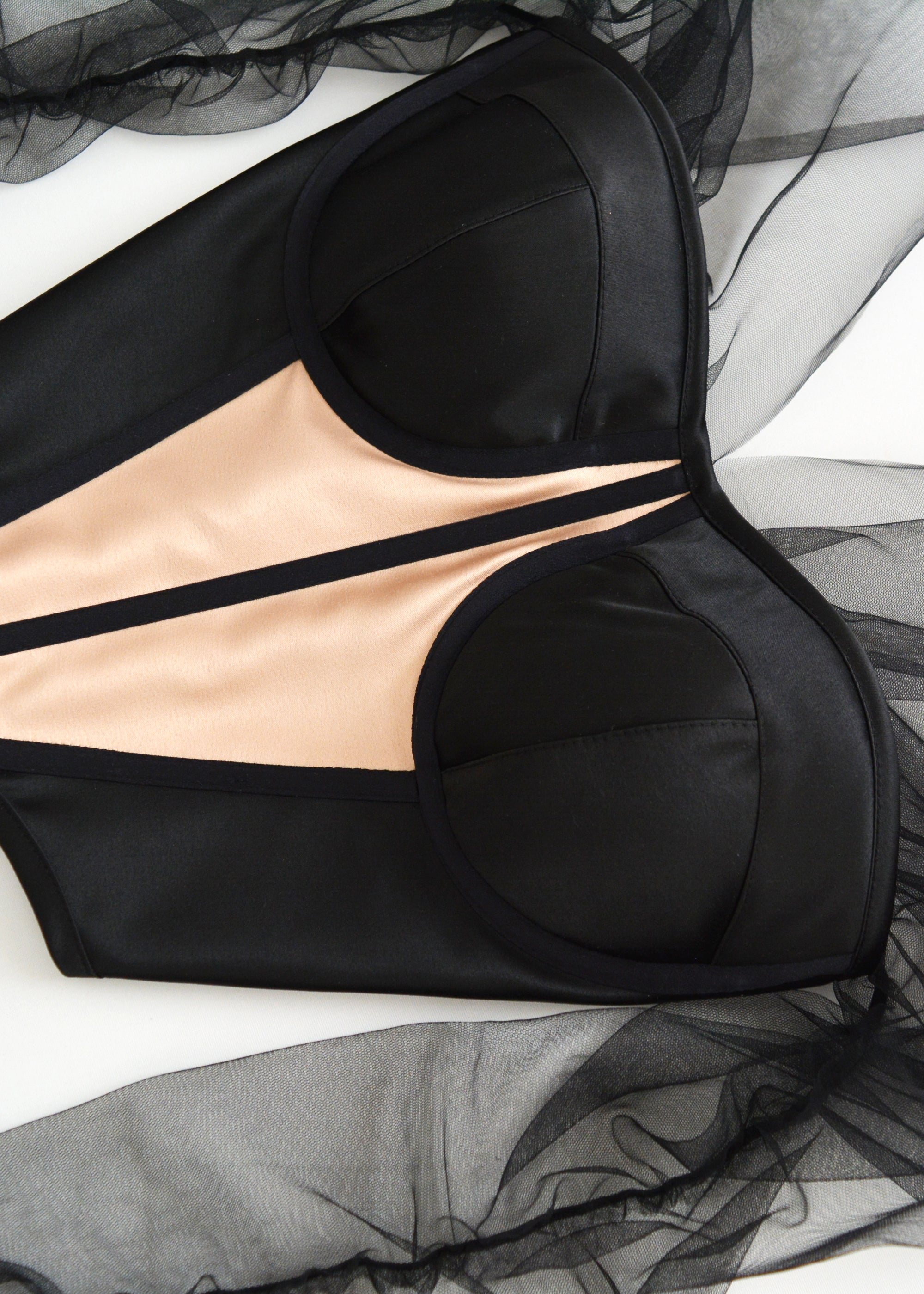ICONIC CONTRASTED CORSET