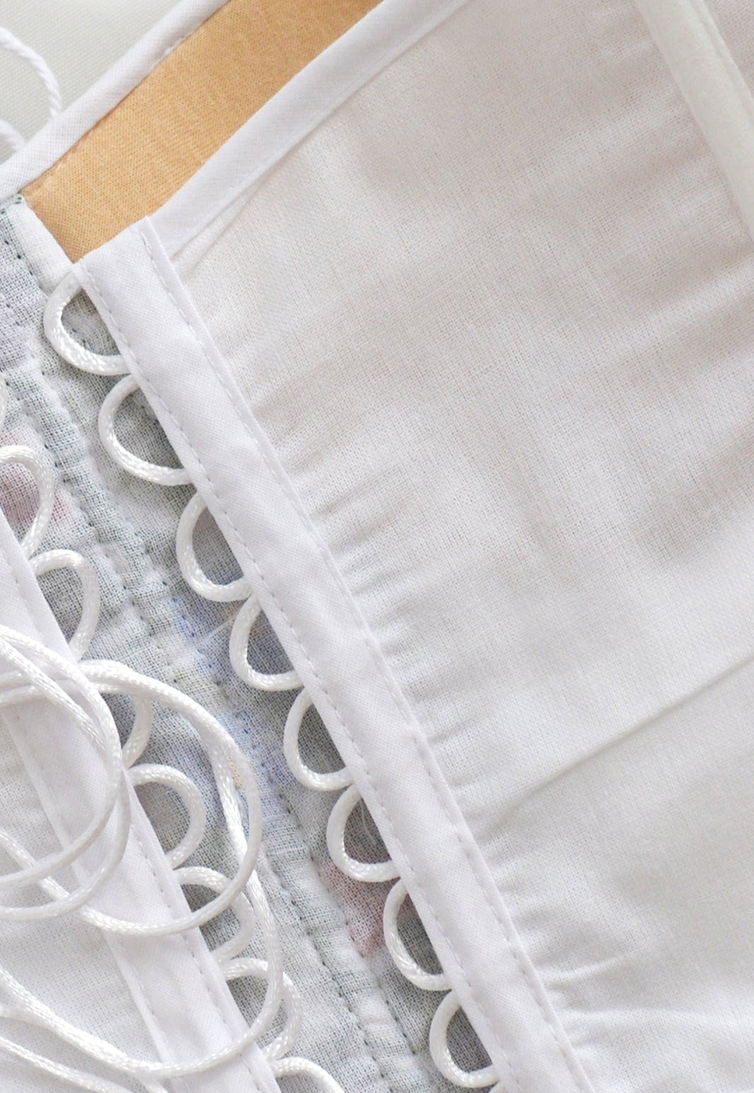 TRADITIONAL CORSET