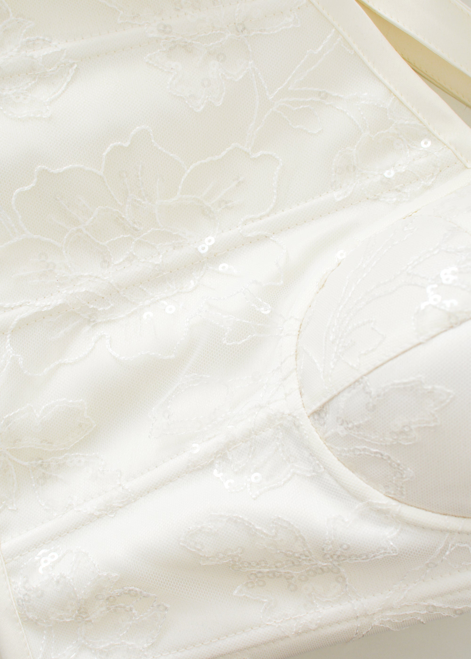 LACE IVORY CORSET TOP