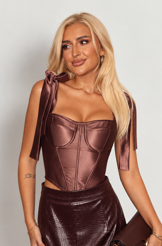 ALL EYES ON HER CORSET