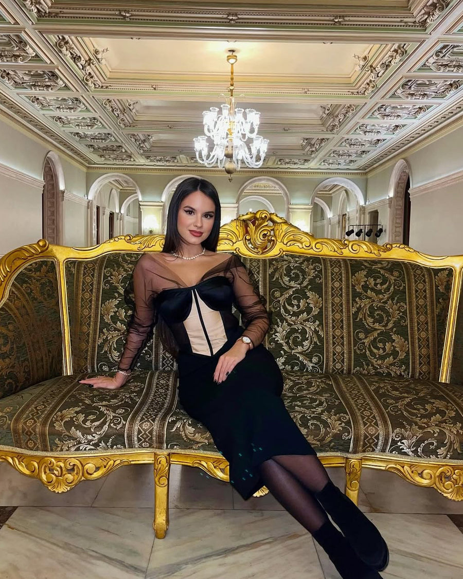 Oana Nutu muse look 1