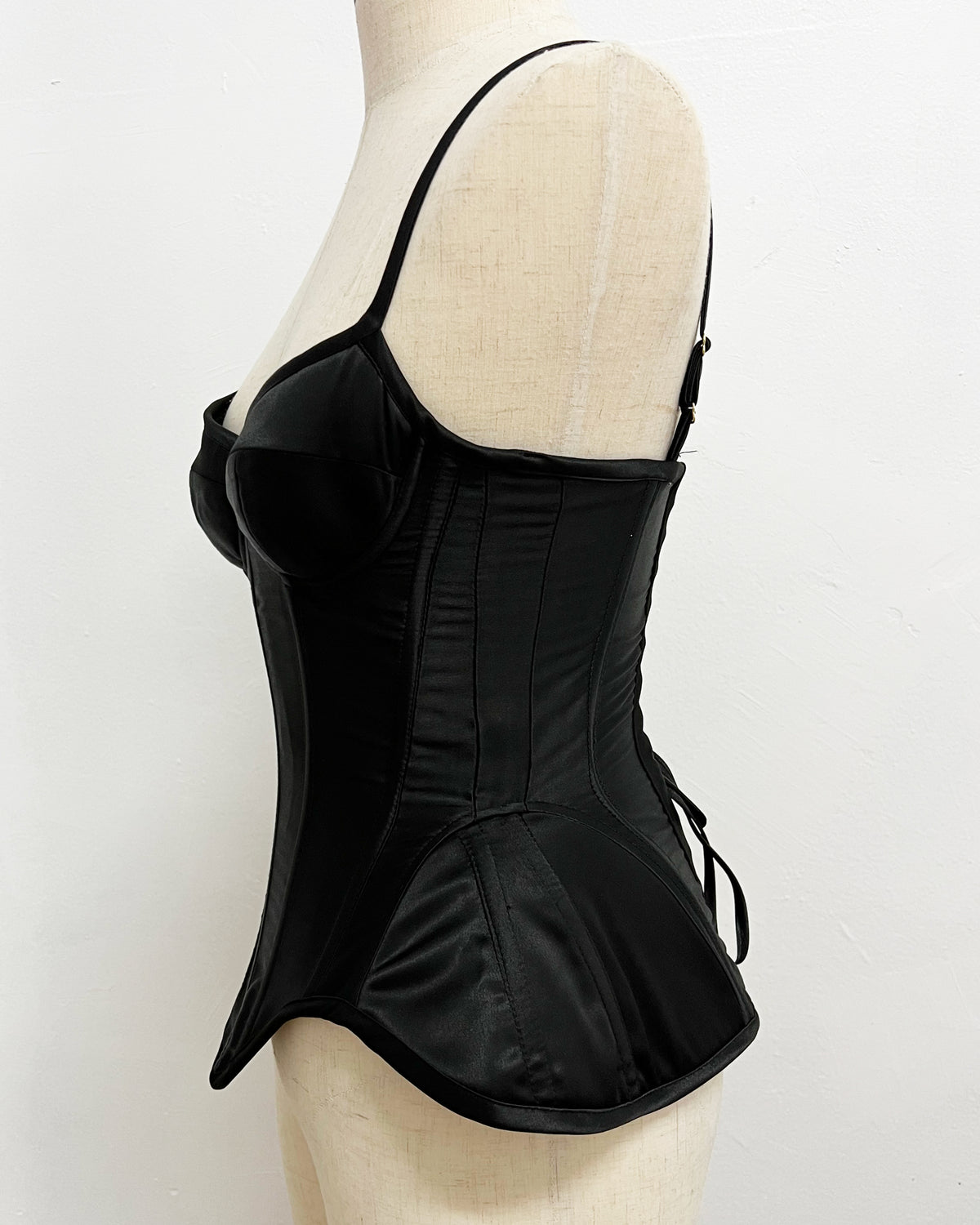PRIVATE ACCESS CORSET