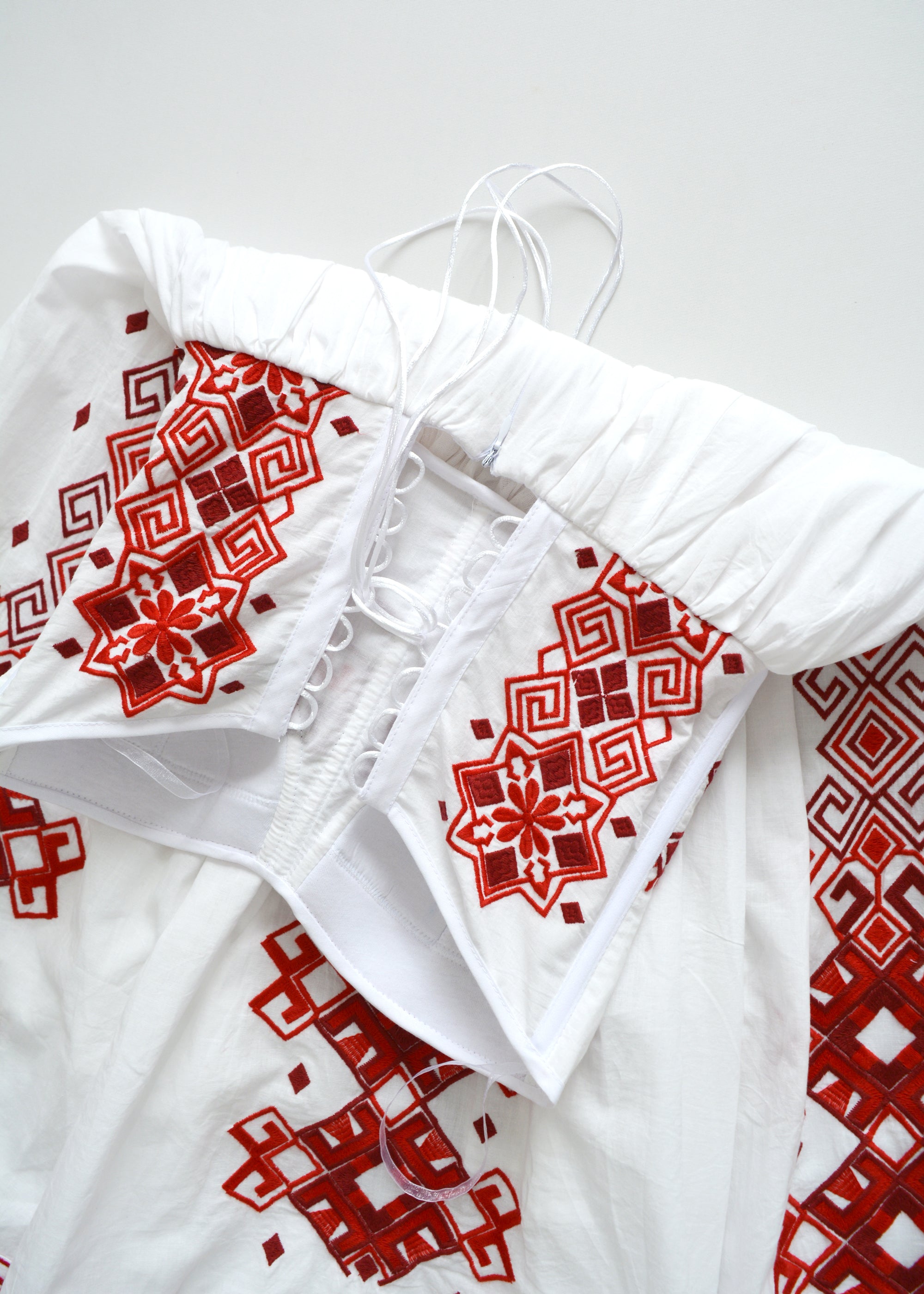 RED AND WHITE TRADITIONAL MIDI DRESS WITH CHOKER