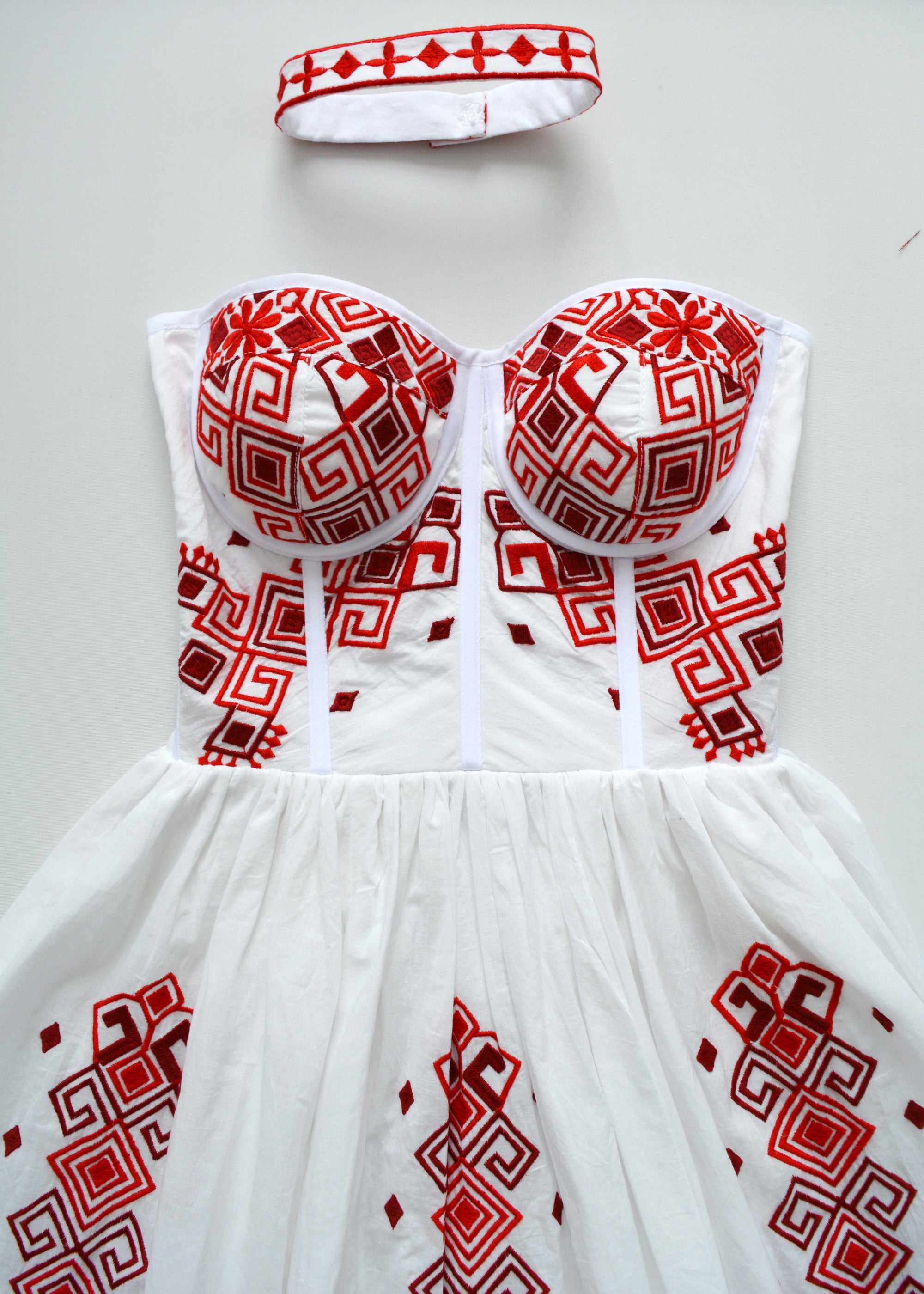 RED AND WHITE TRADITIONAL MIDI DRESS WITH CHOKER